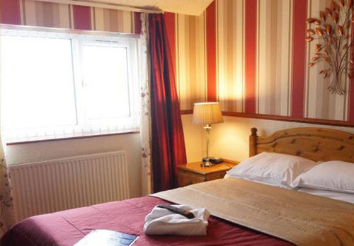 Boathouse Hotel Holyhead Buitenkant foto
